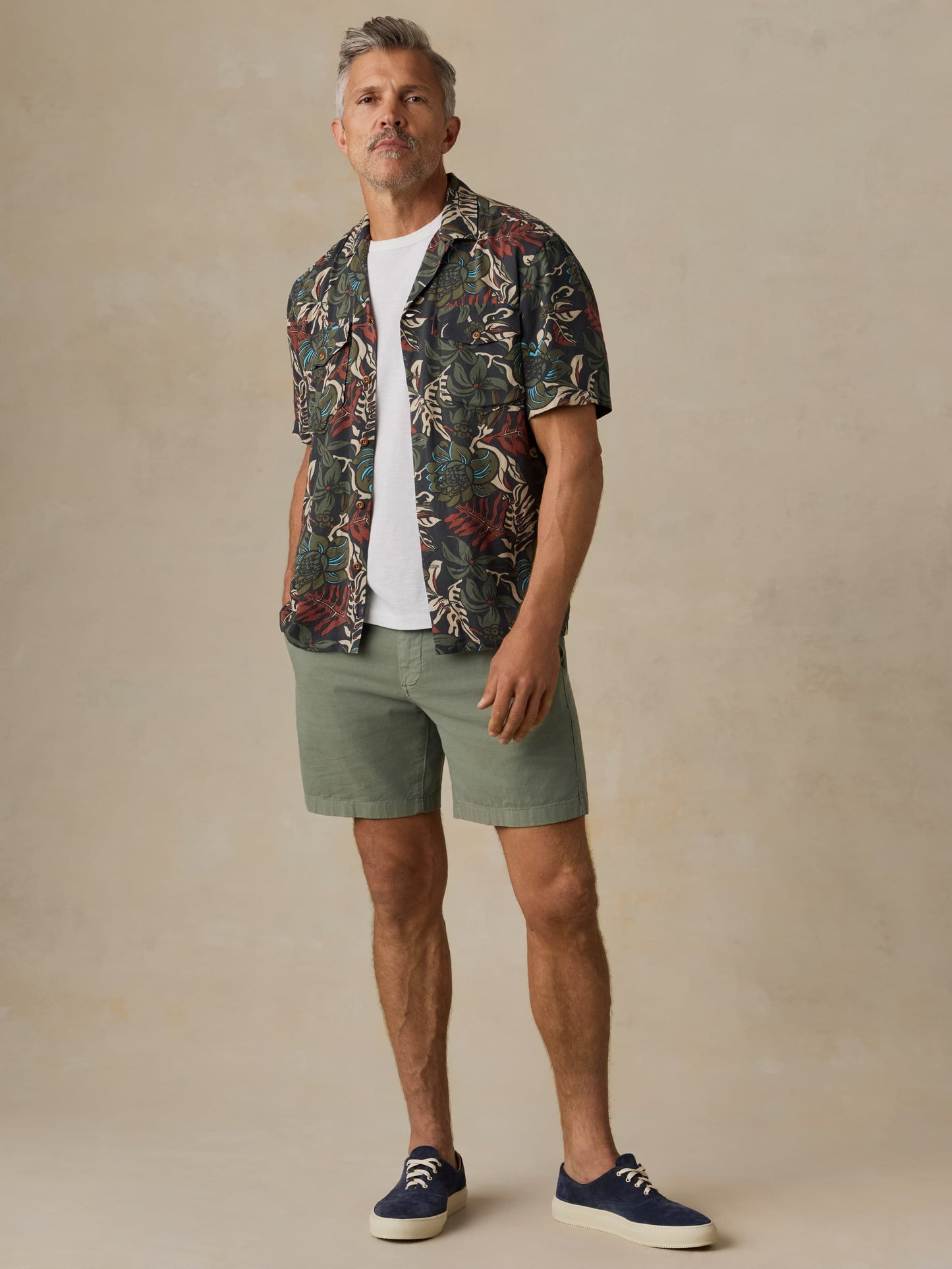 Short-Sleeve Bali Camp Shirt - Rainforest Nights