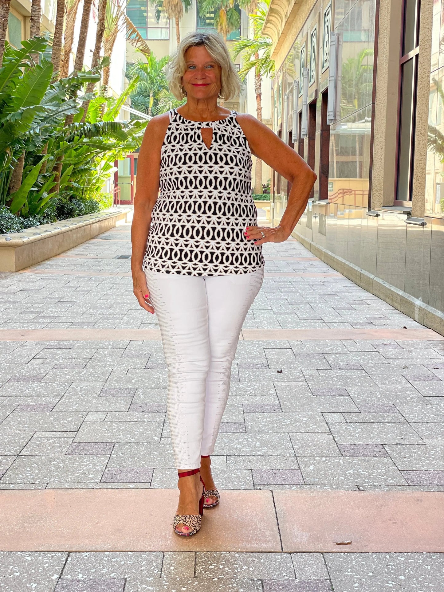 SANDBAR KEYHOLE TOP