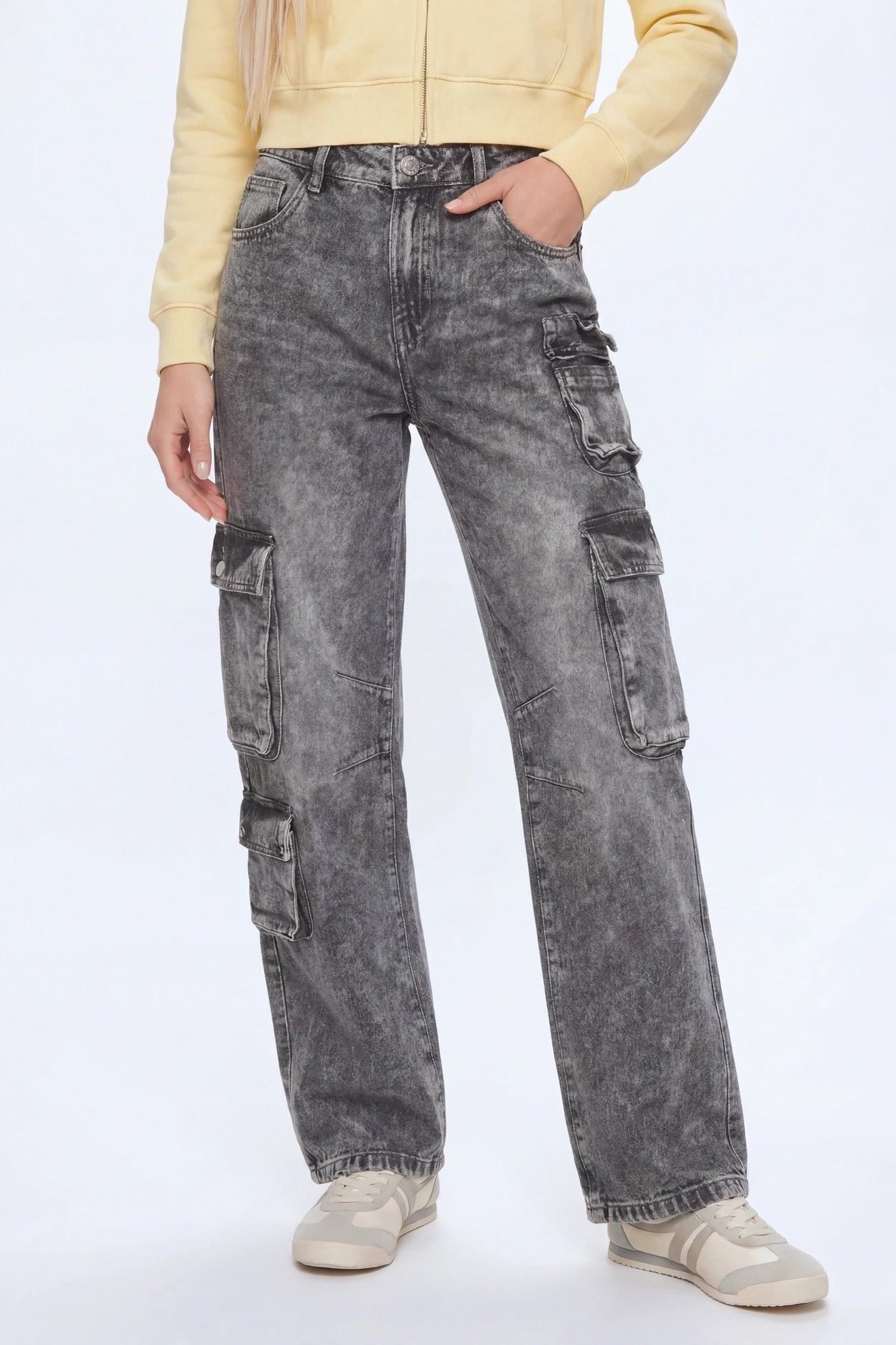 Multi Pocket Cargo Jean