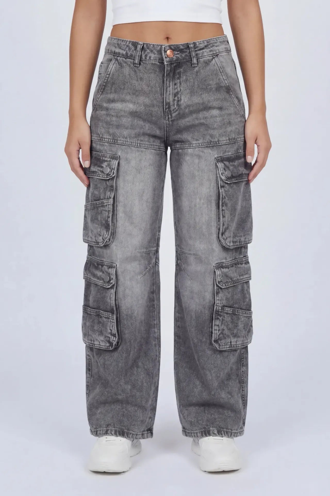 Low Rise Wide Leg Cargo Jean