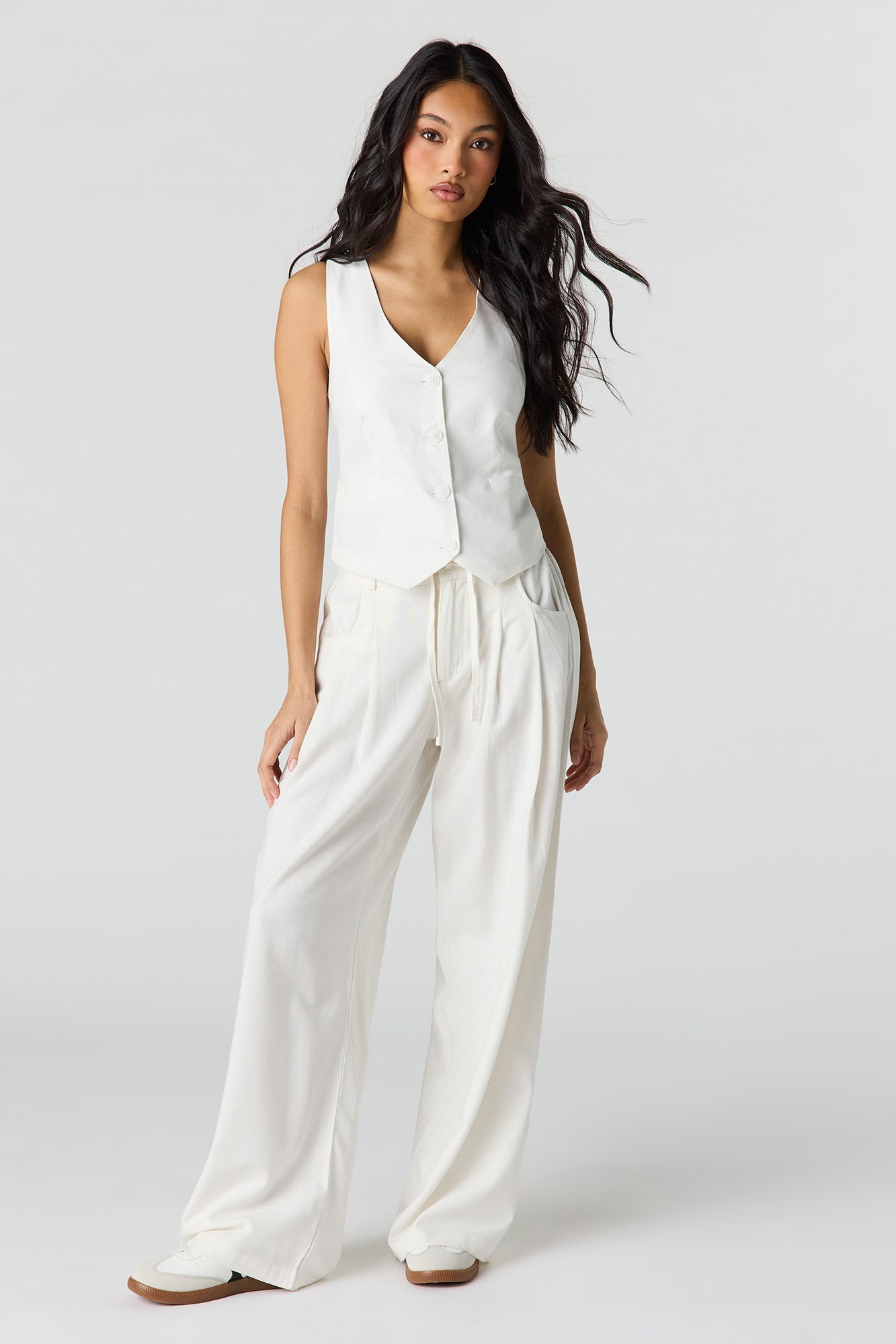 Linen-Blend Drawstring Trouser