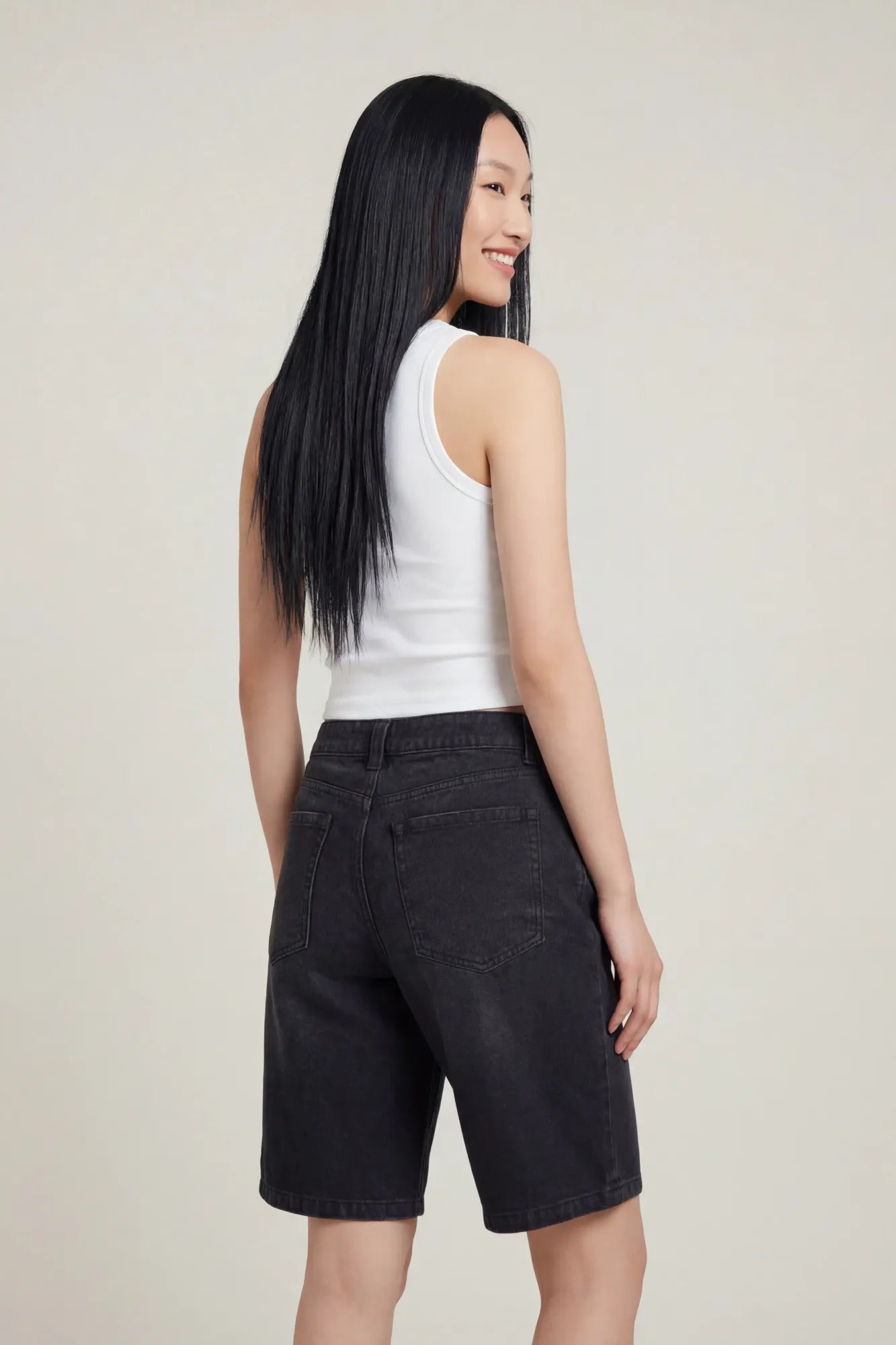 Low Rise Washed Black Jort