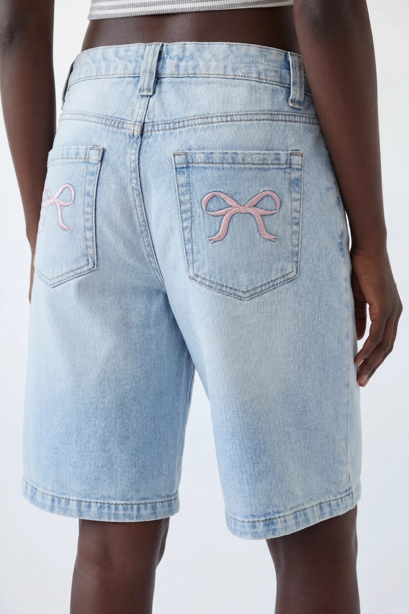 Brooklyn Low Rise Embroidered Baggy Denim Jort