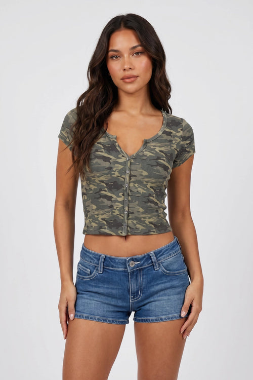 Ribbed Scoop Neck Button-Up Top