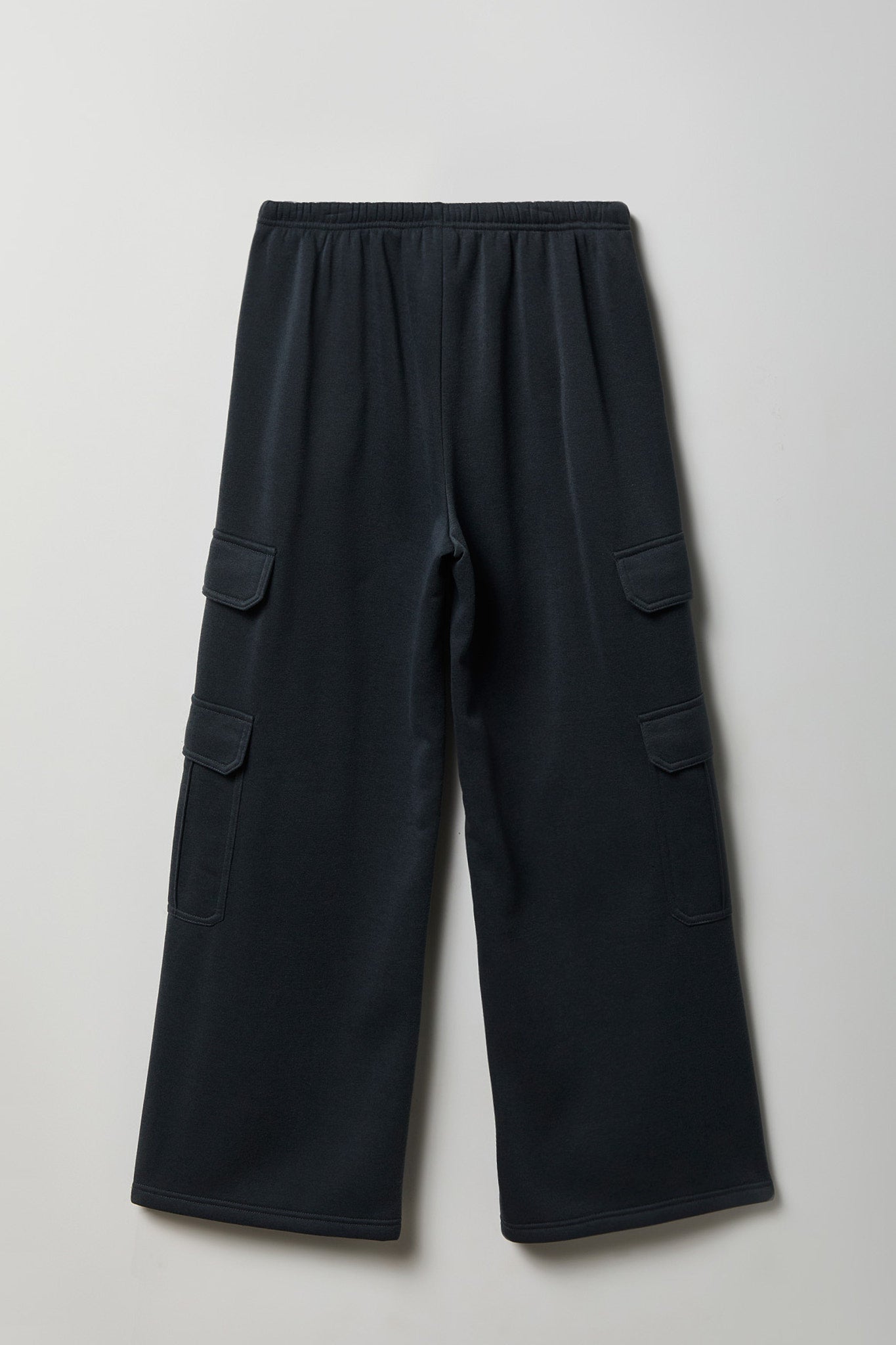 Fleece Ultra Wide Cargo Sweatpant