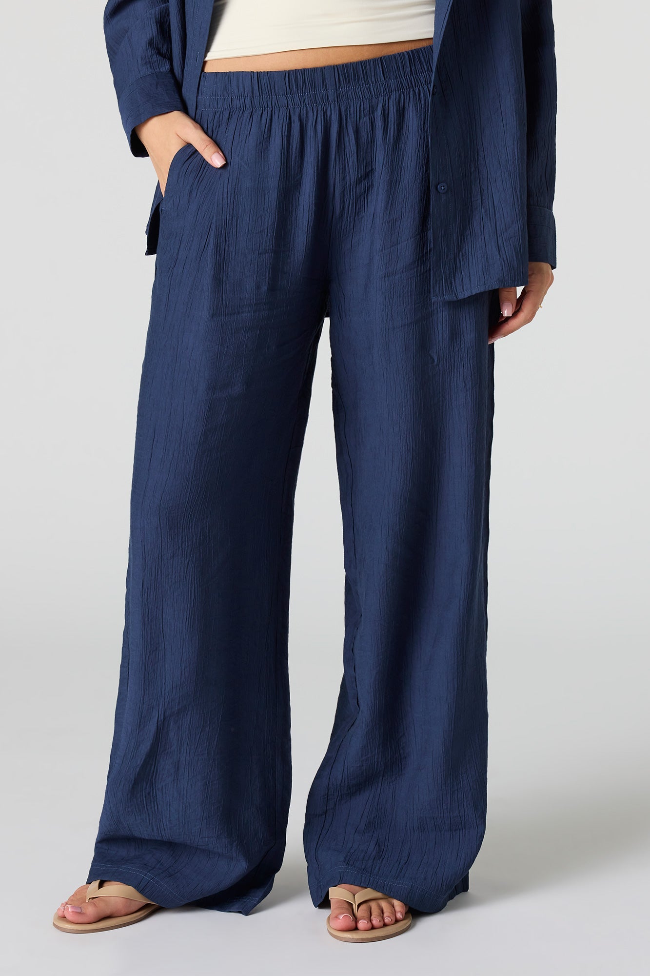 Textured Flowy Wide Leg Pant