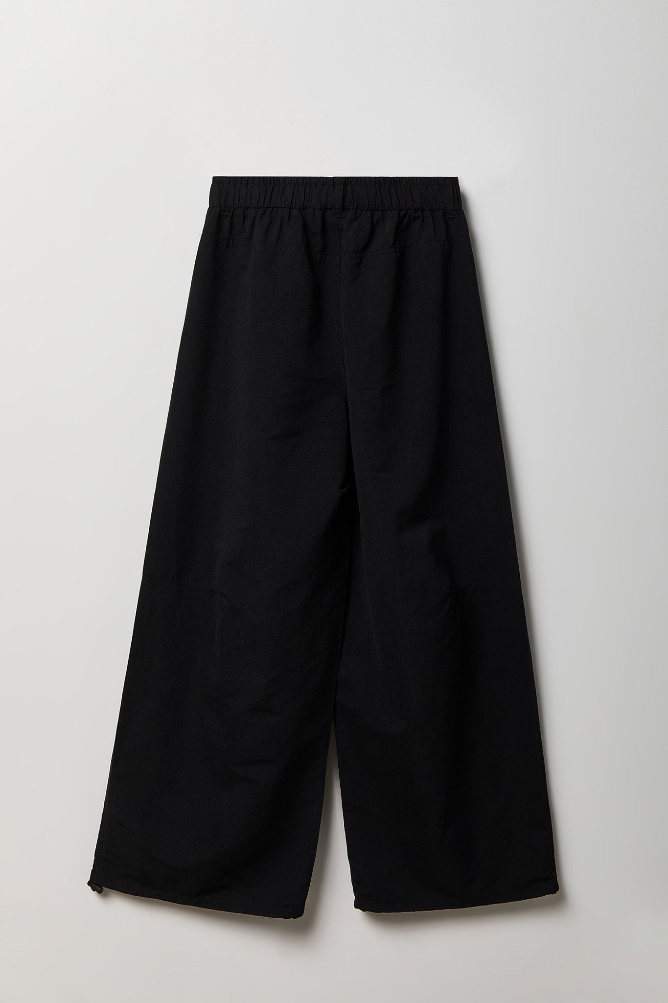 Wide Leg Parachute Pant