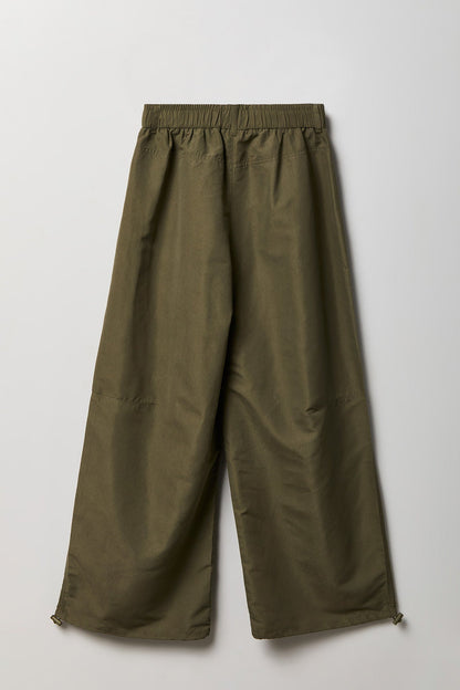 Wide Leg Parachute Pant
