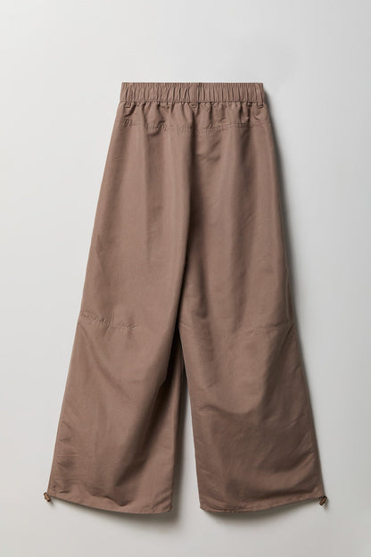 Wide Leg Parachute Pant