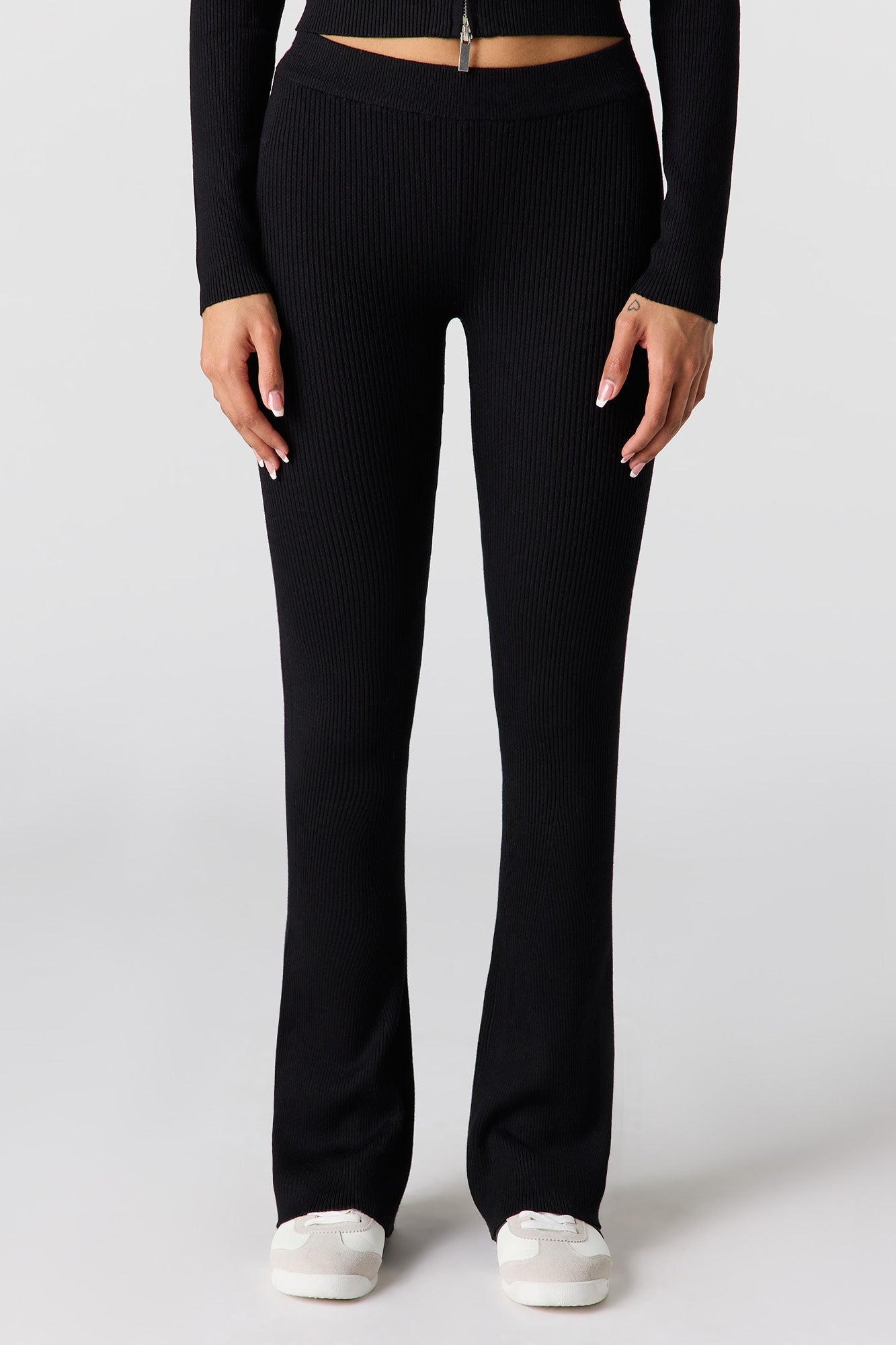 Ribbed Flare Pant