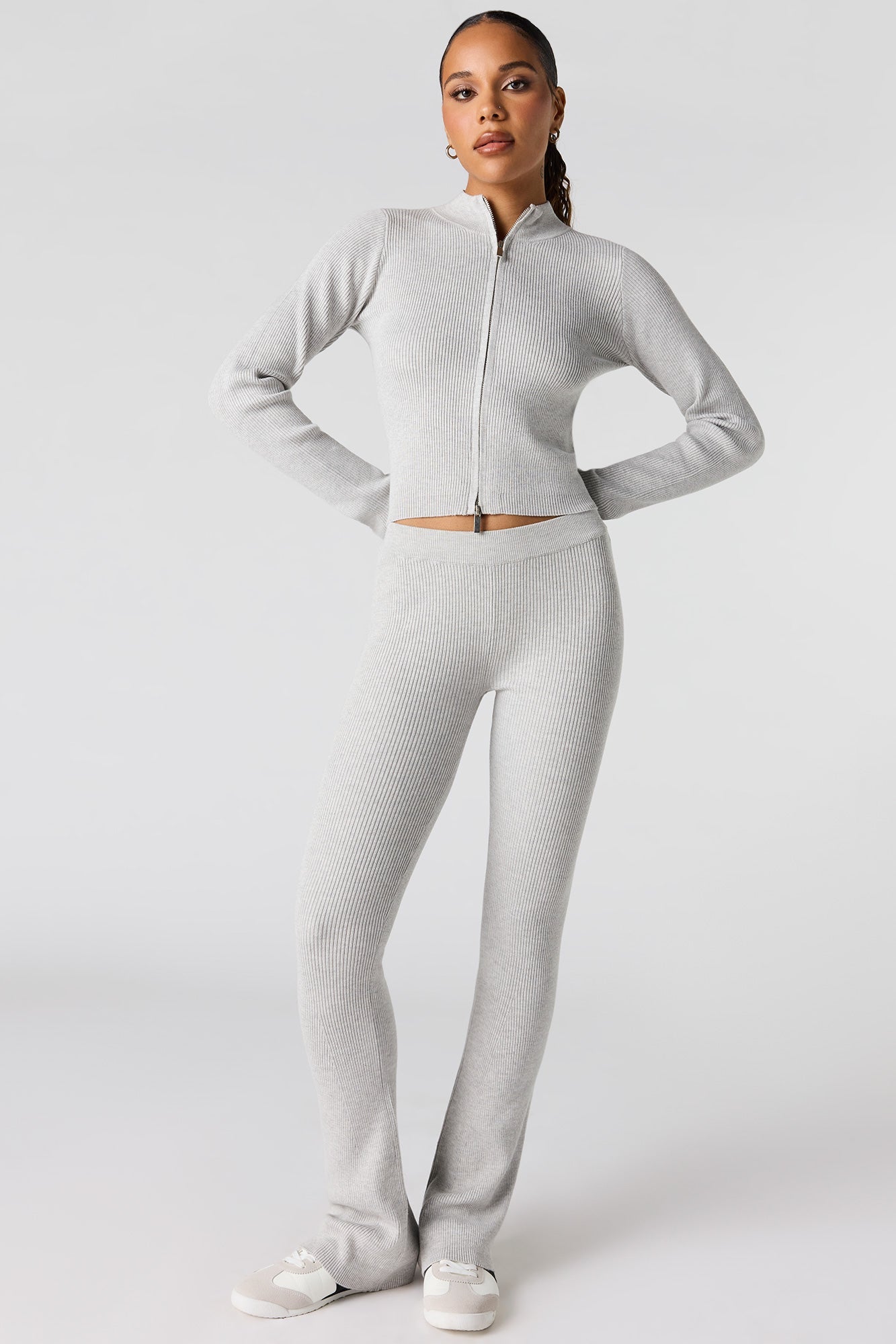 Ribbed Flare Pant