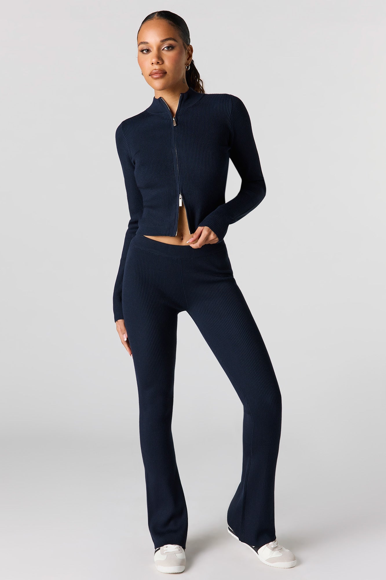 Ribbed Flare Pant