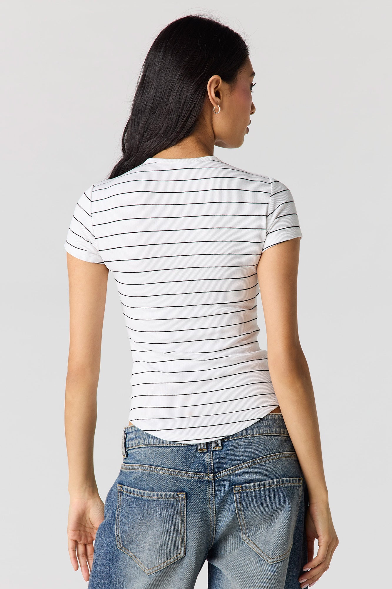 Ribbed Curved Hem T-Shirt