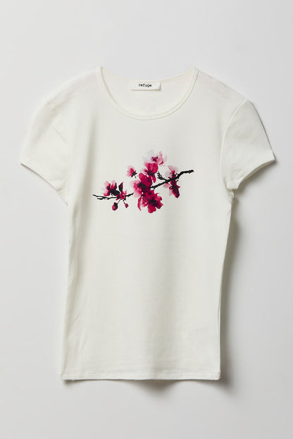 Fitted Graphic T-Shirt
