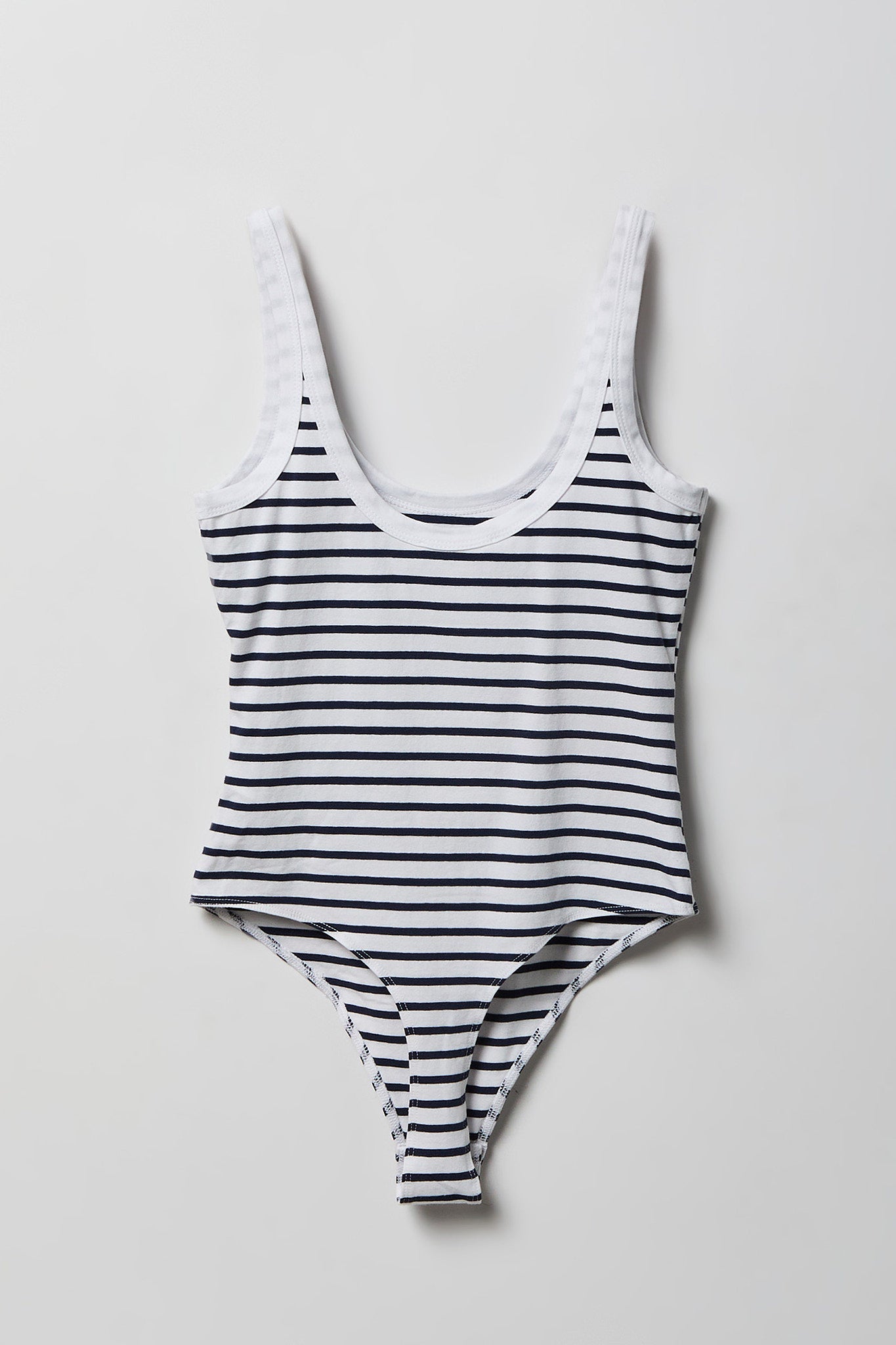 Contour Scoop Neck Bodysuit