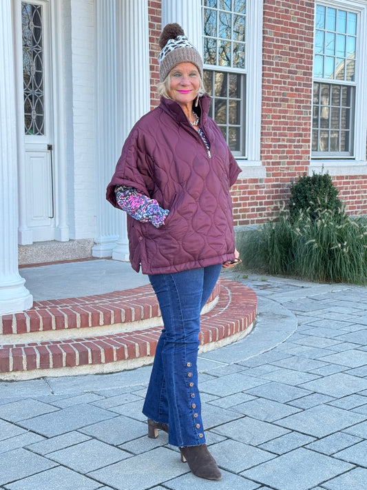 Quilted Short Sleeves Puffer Pullover Poncho Burgundy
