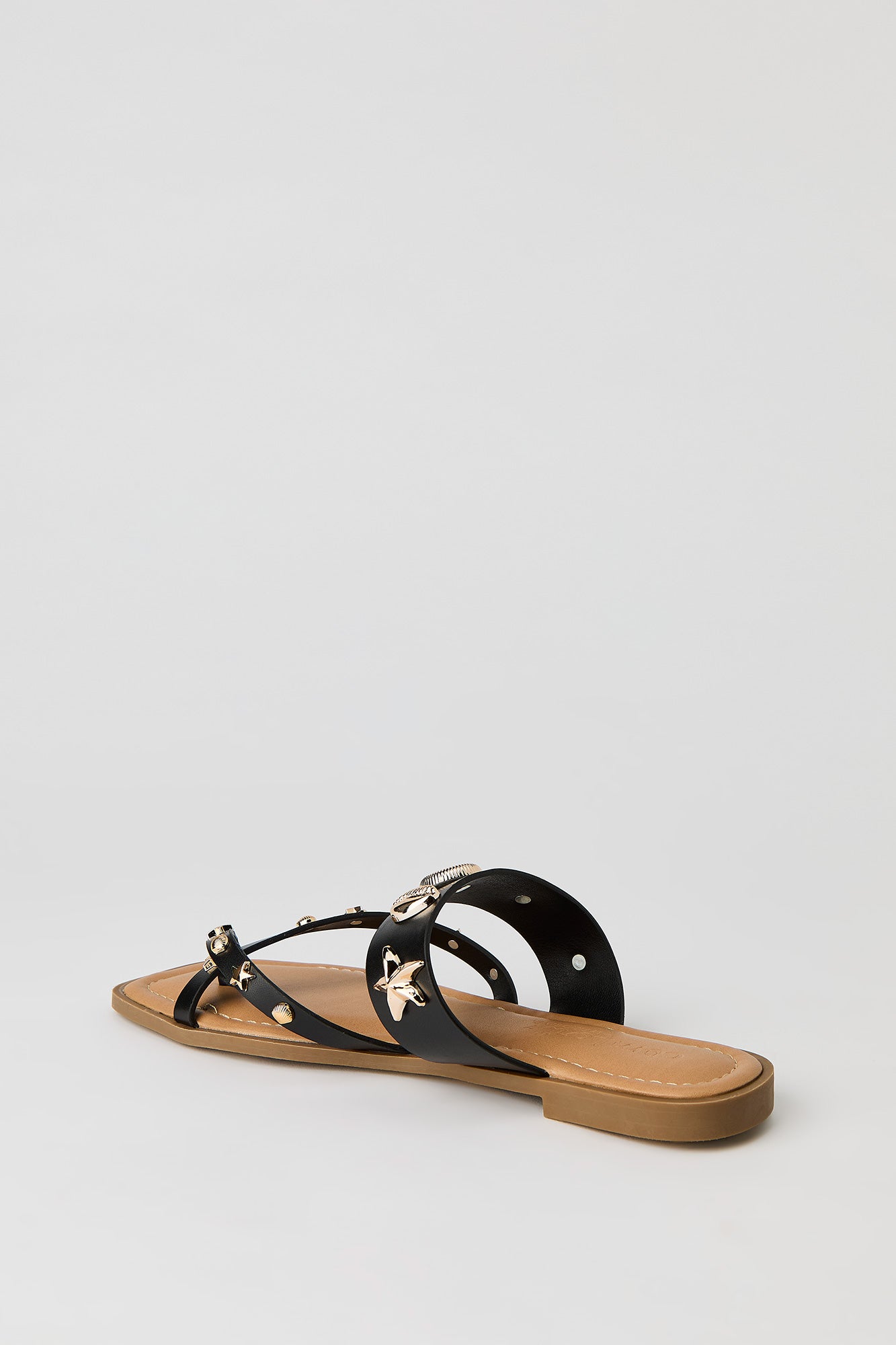 Shell Charm Toe Loop Sandal