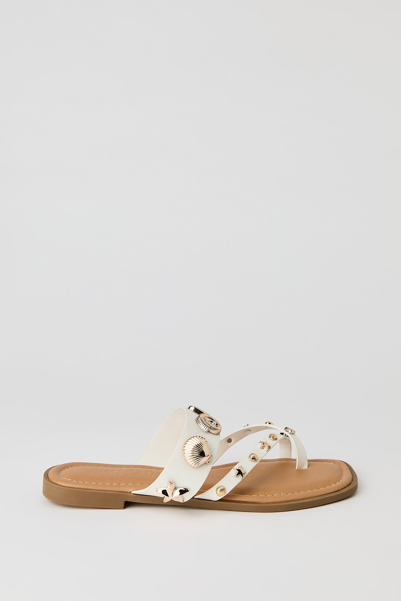 Shell Charm Toe Loop Sandal