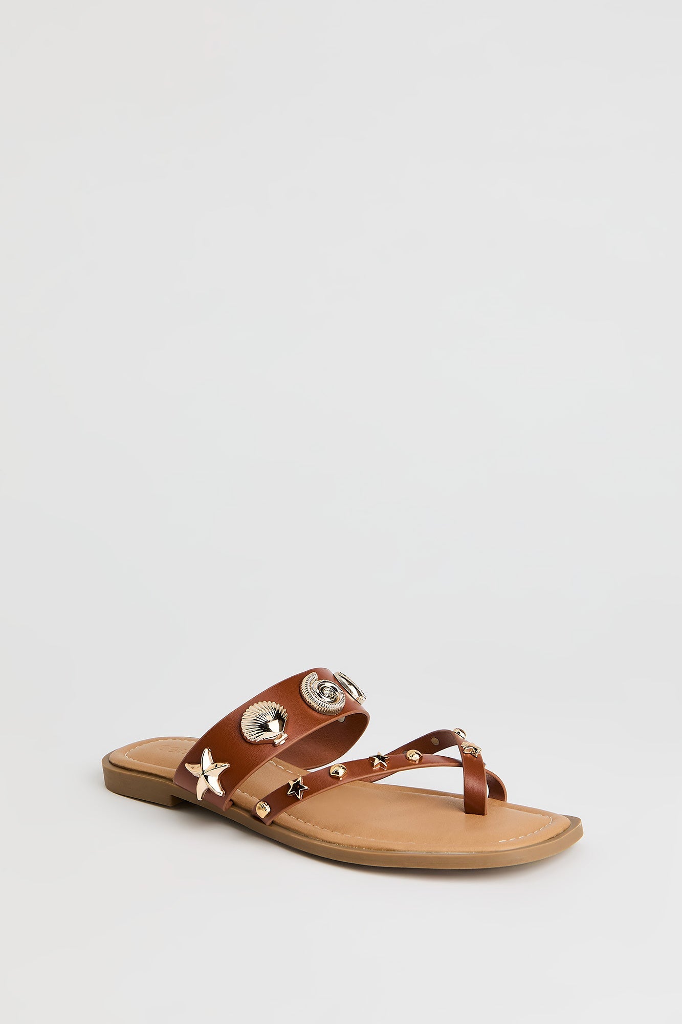 Shell Charm Toe Loop Sandal