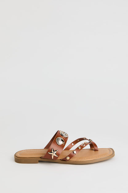 Shell Charm Toe Loop Sandal