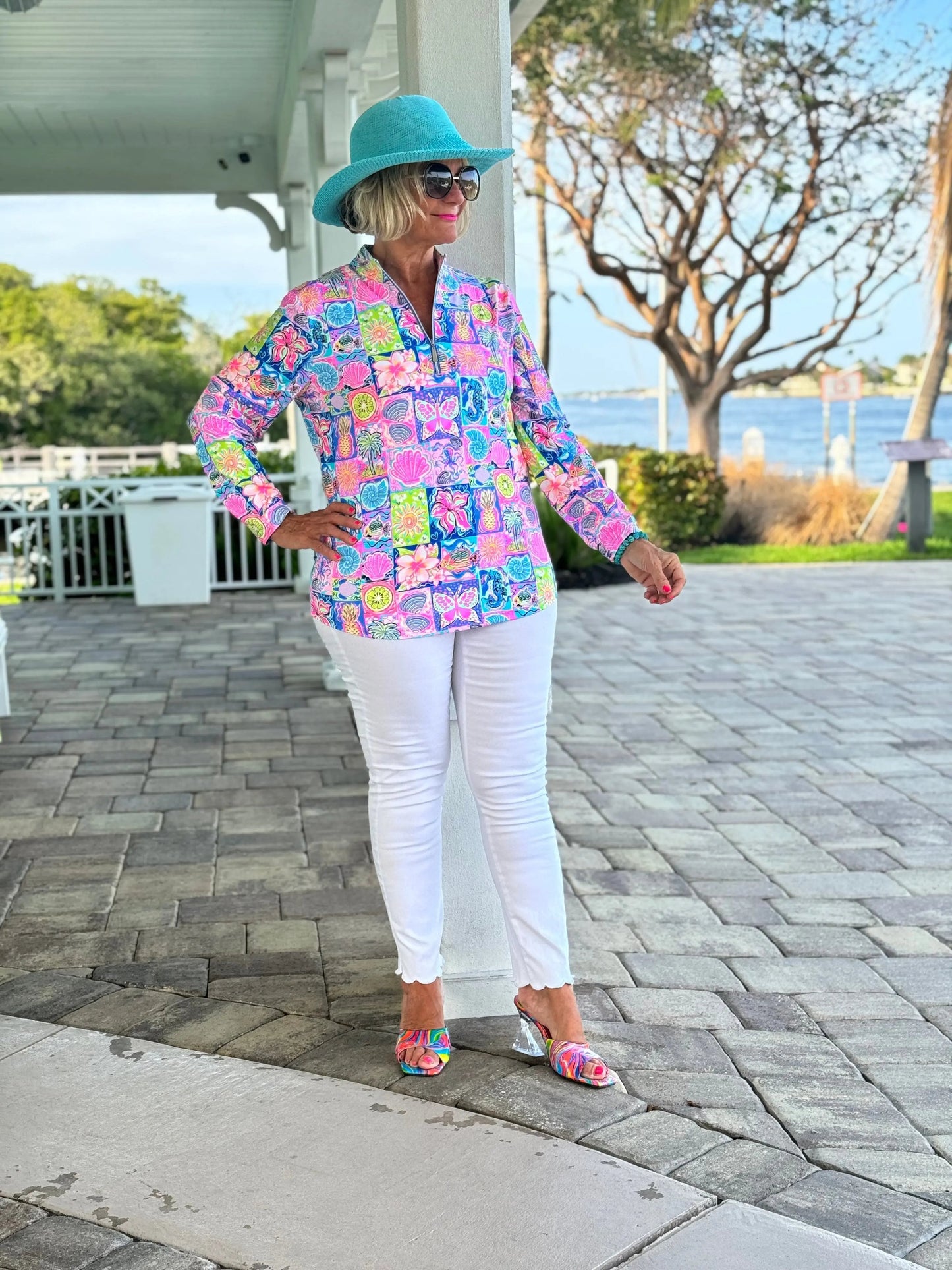 SANDY BEACH COLOR HALF ZIPPER
