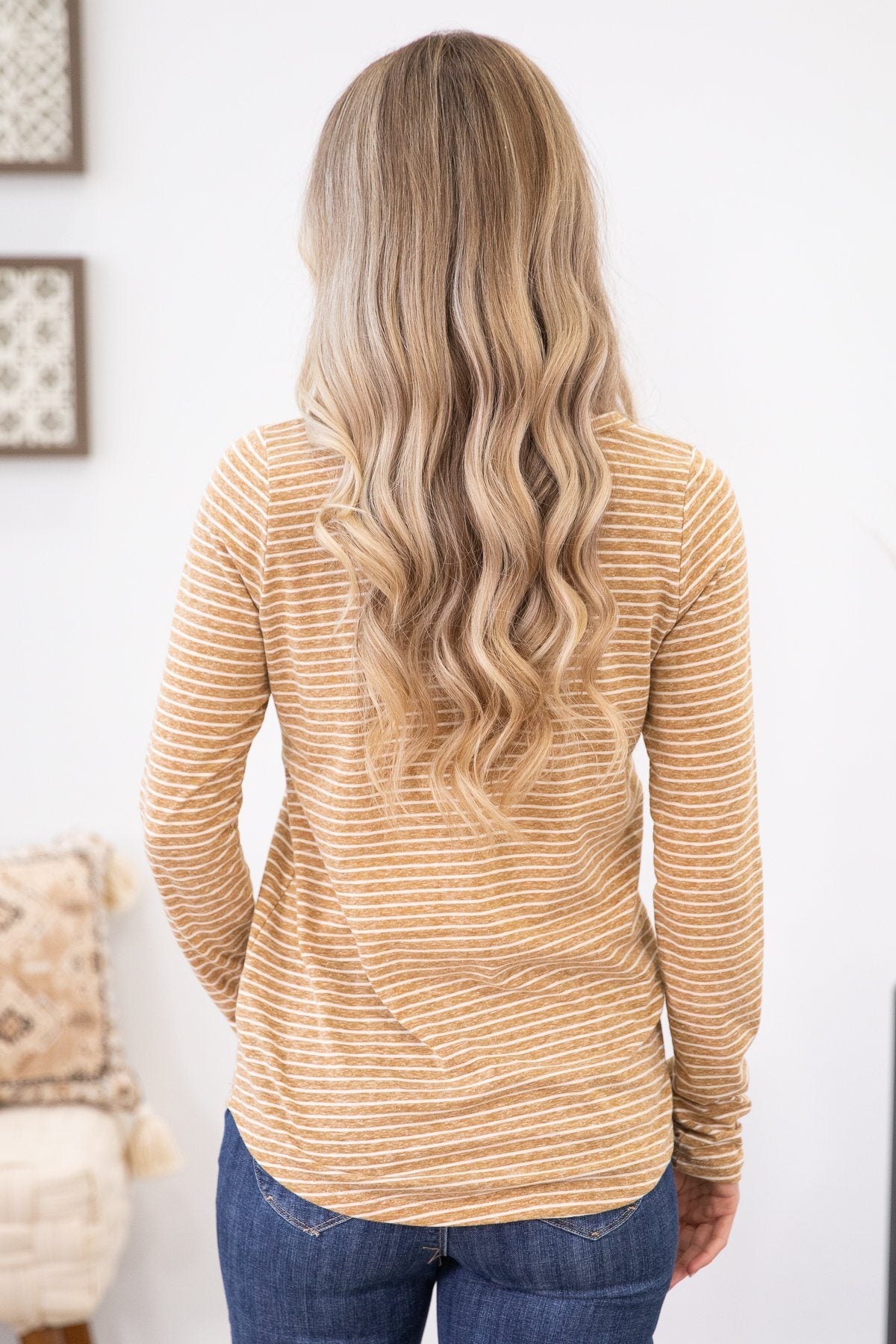 Cinnamon Stripe V-Neck Long Sleeve Top