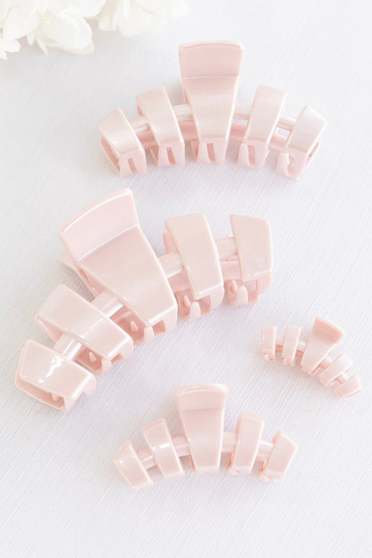 Classic Pearly Pink Hair Clip