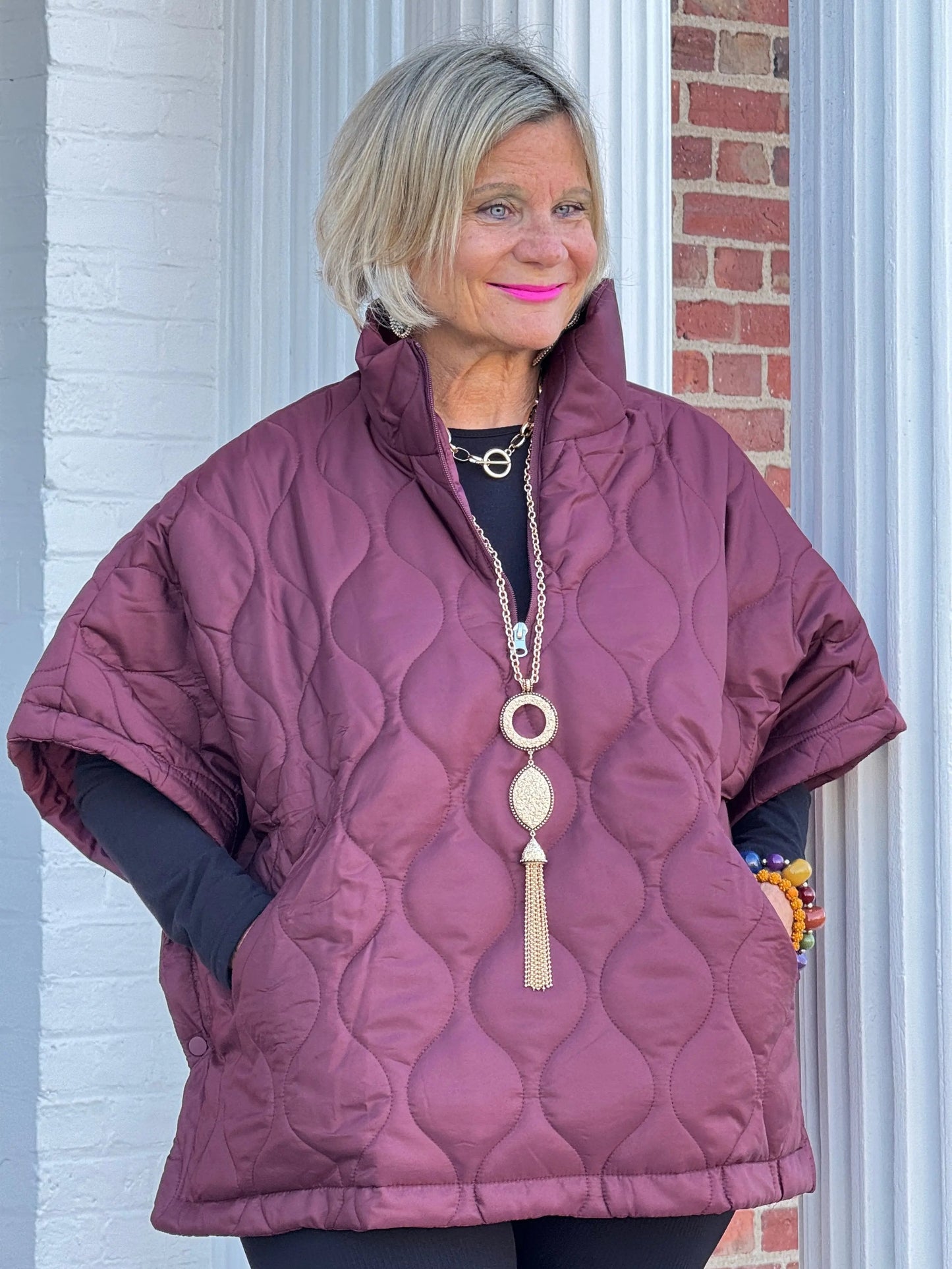 Quilted Short Sleeves Puffer Pullover Poncho Burgundy