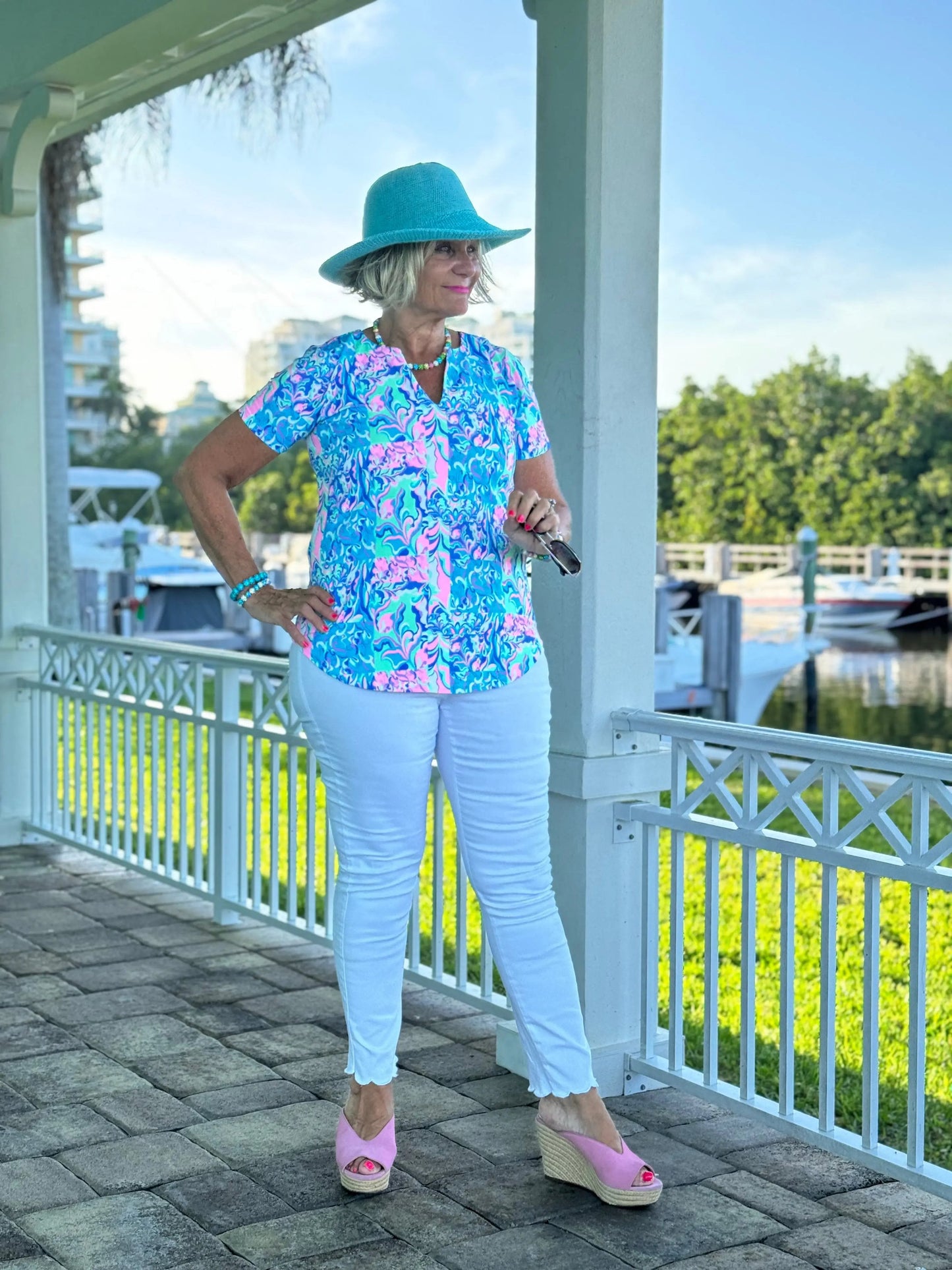 SPLASH OF PINK  SHORT SLEEVE