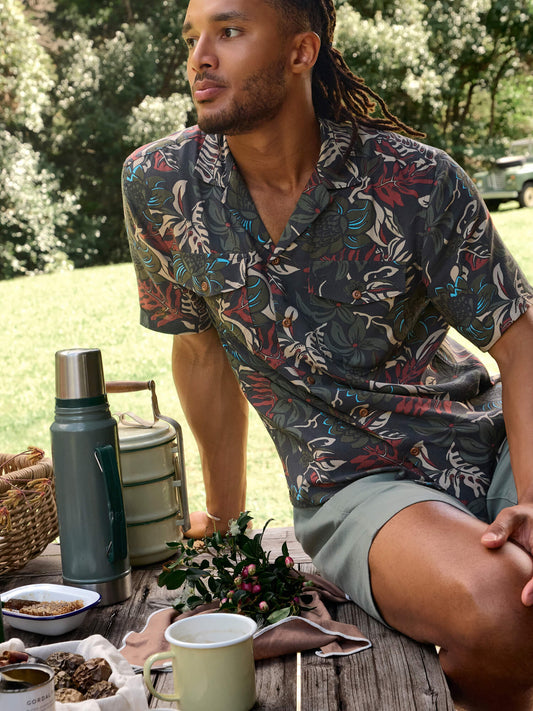 Short-Sleeve Bali Camp Shirt - Rainforest Nights