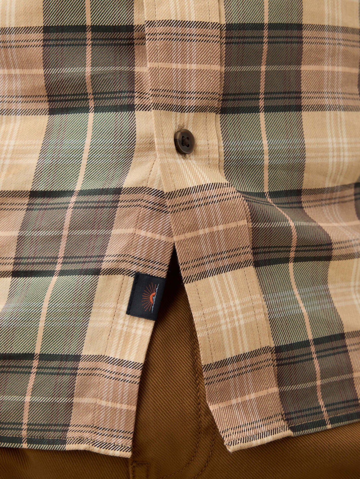 Soft Twill Movement™ Shirt - Olive Sands Plaid