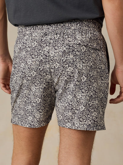 Shorelite Trunk (5") - Washed Black Hilo Floral