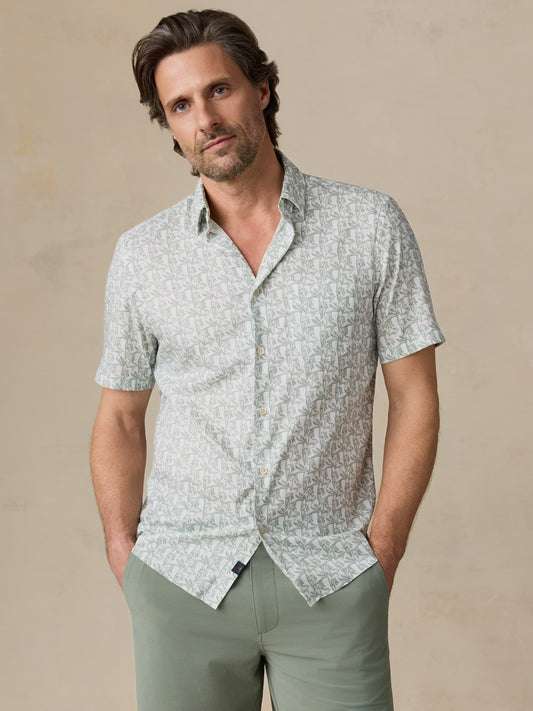 Short-Sleeve Movement™ Monterey Shirt - Aspen Green Leaf