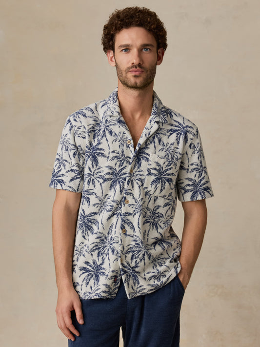 Short-Sleeve Cabana Towel Terry Shirt - Ivory Tropic Trees