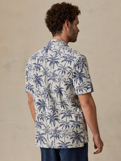 Short-Sleeve Cabana Towel Terry Shirt - Ivory Tropic Trees