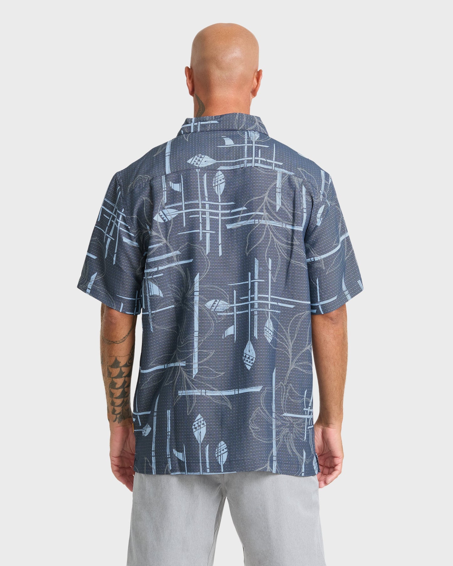 Waterman Paddle Out Short Sleeve Woven Shirt - Navy Blazer
