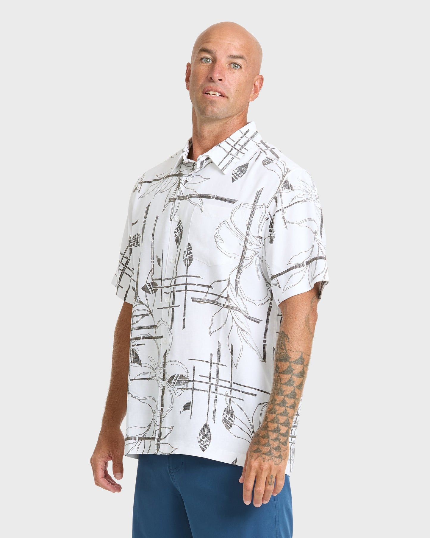 Waterman Paddle Out Short Sleeve Woven Shirt - White