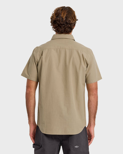 Shore Break Classic Short Sleeve Button-Up Shirt - Seneca Rock