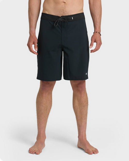 Highline Aero 19" Boardshorts - Black