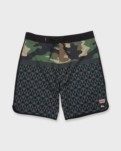 Surfsilk Hawaii Blockchild 19" Boardshorts - Camo