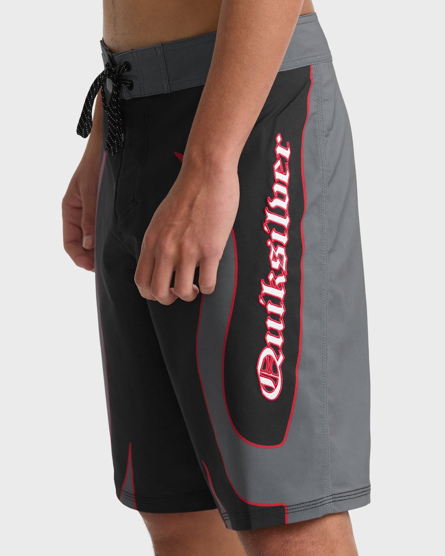 Mercury Trident 21" Boardshorts - Black