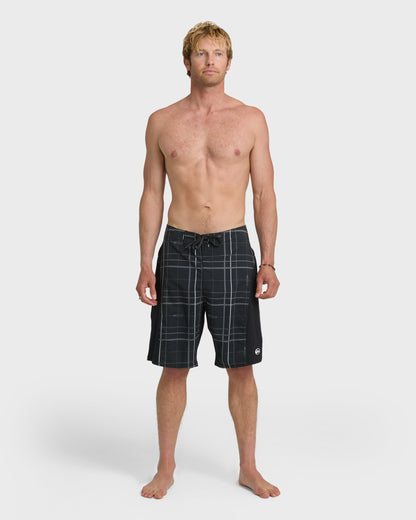 Channel 21" Boardshorts - Black