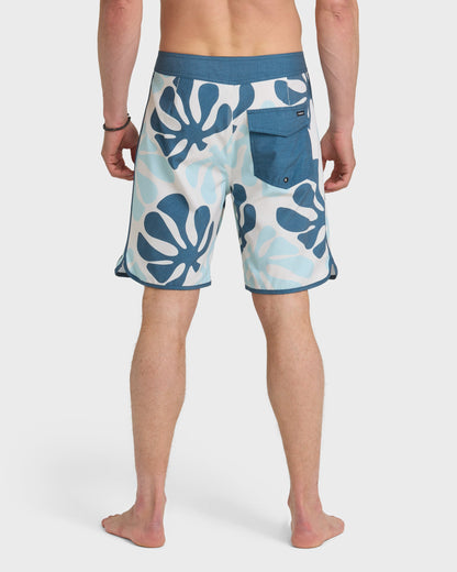SurfSilk Sol Tiles Scallop 19" Boardshorts - Bone White