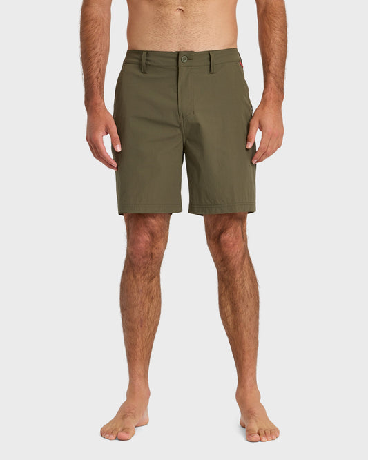 Transit 18" Amphibian Hybrid Shorts - Grape Leaf