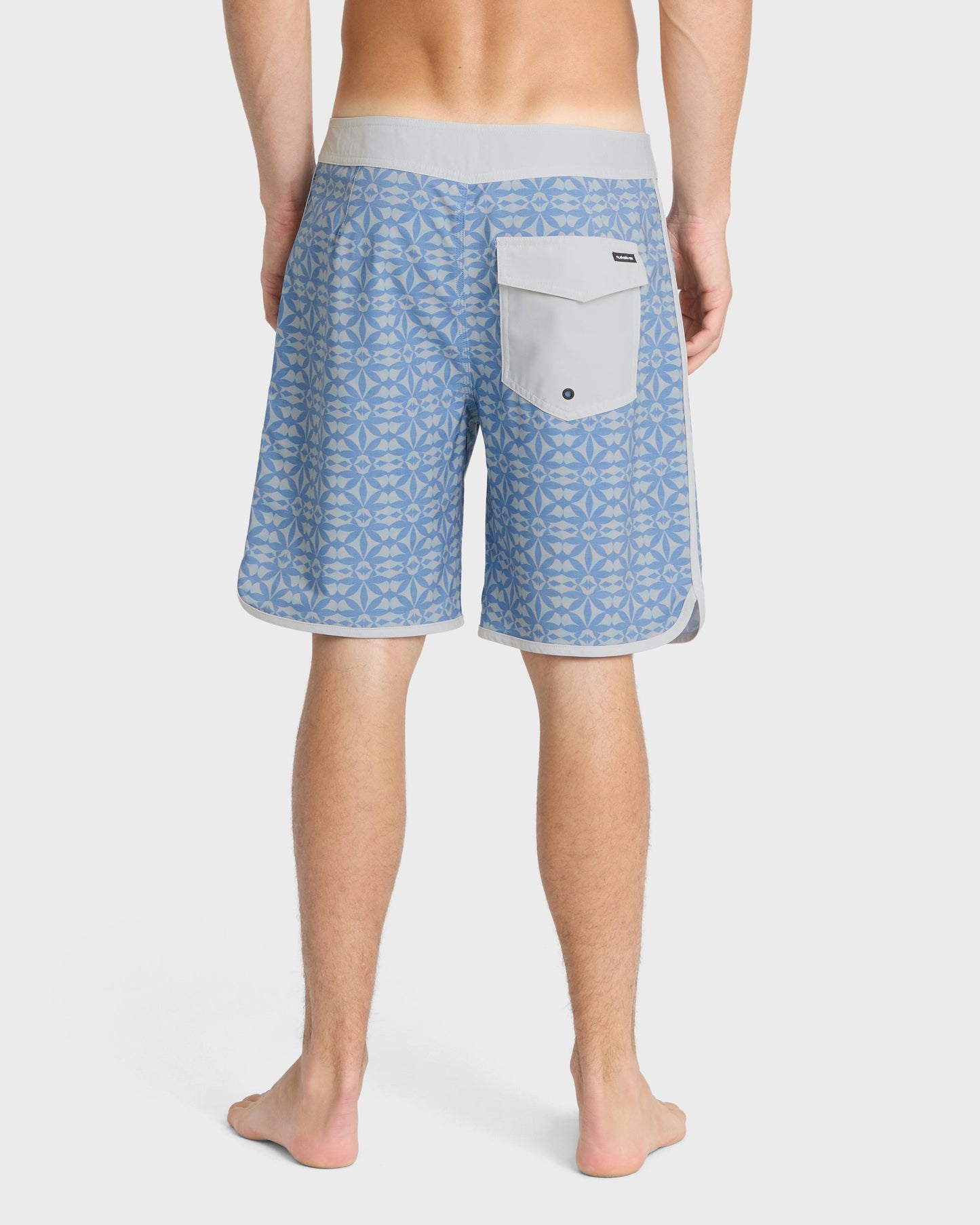 Nature Tile 19" Boardshorts - Quiet Harbor