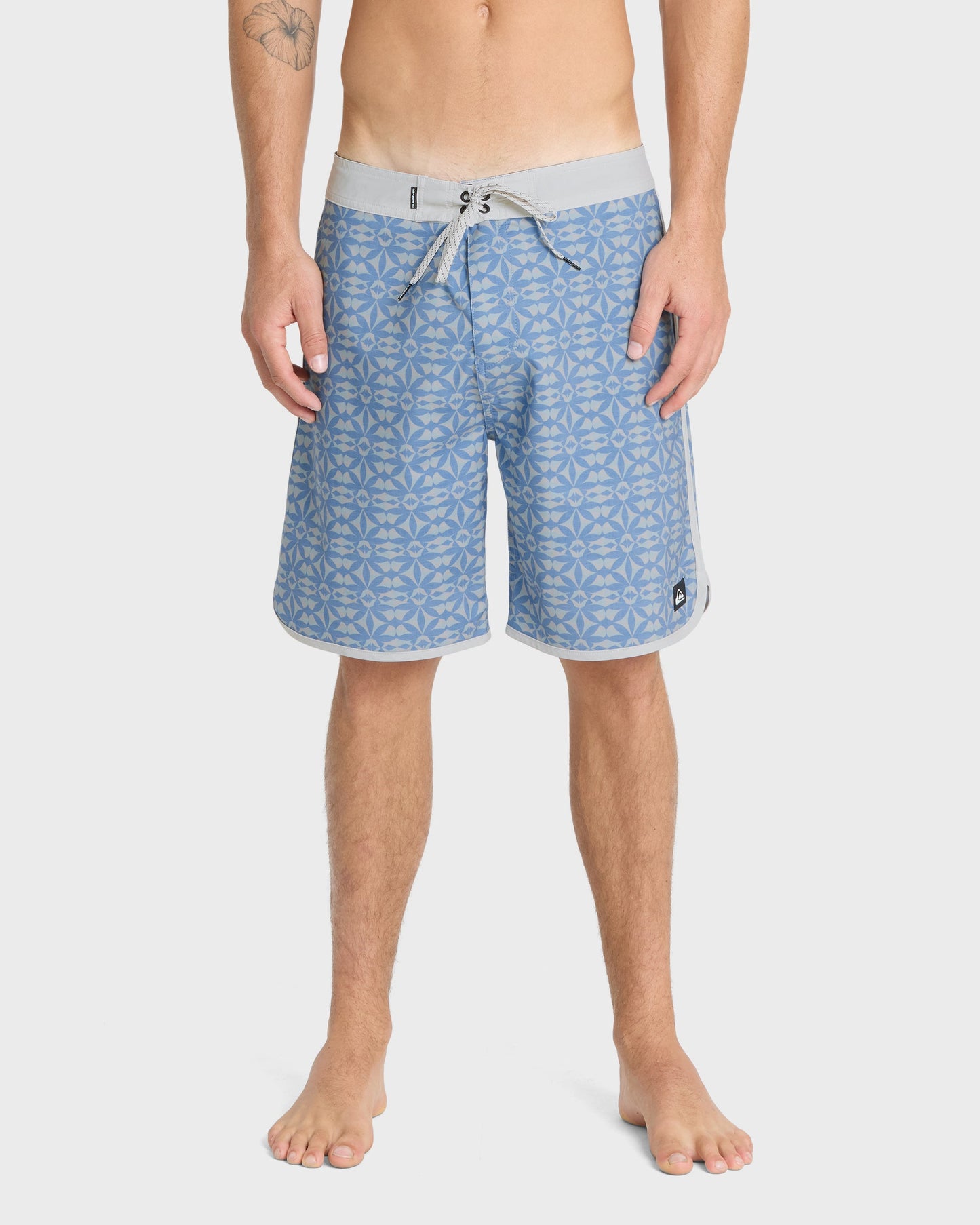 Nature Tile 19" Boardshorts - Quiet Harbor