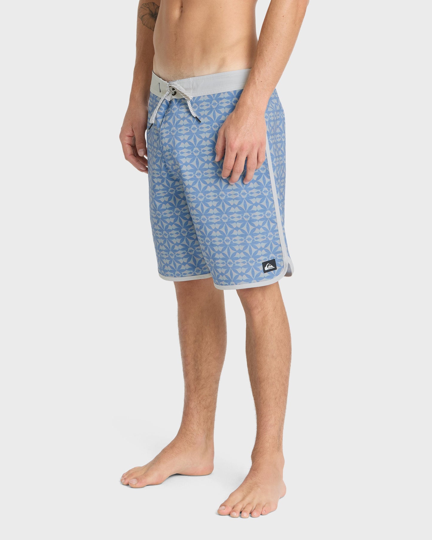 Nature Tile 19" Boardshorts - Quiet Harbor