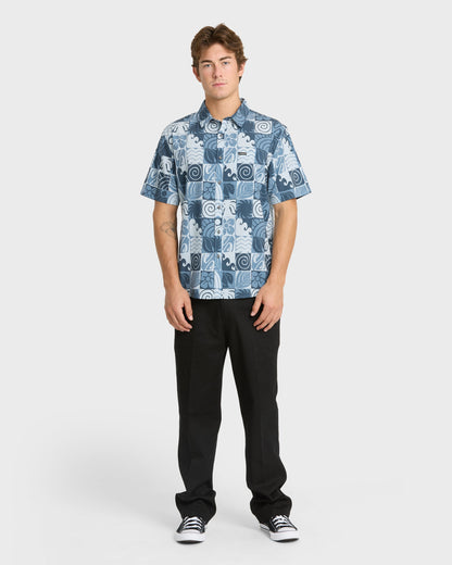 Earth Geo Classic Stretch Short Sleeve Woven Shirt - Quiet Harbor
