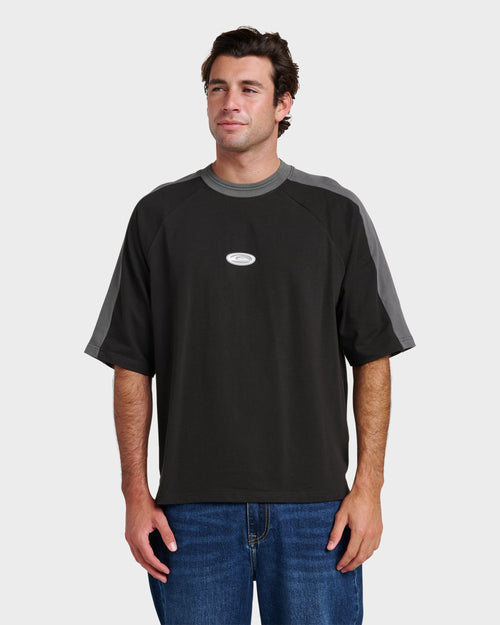 Apex Raglan Tee - Black