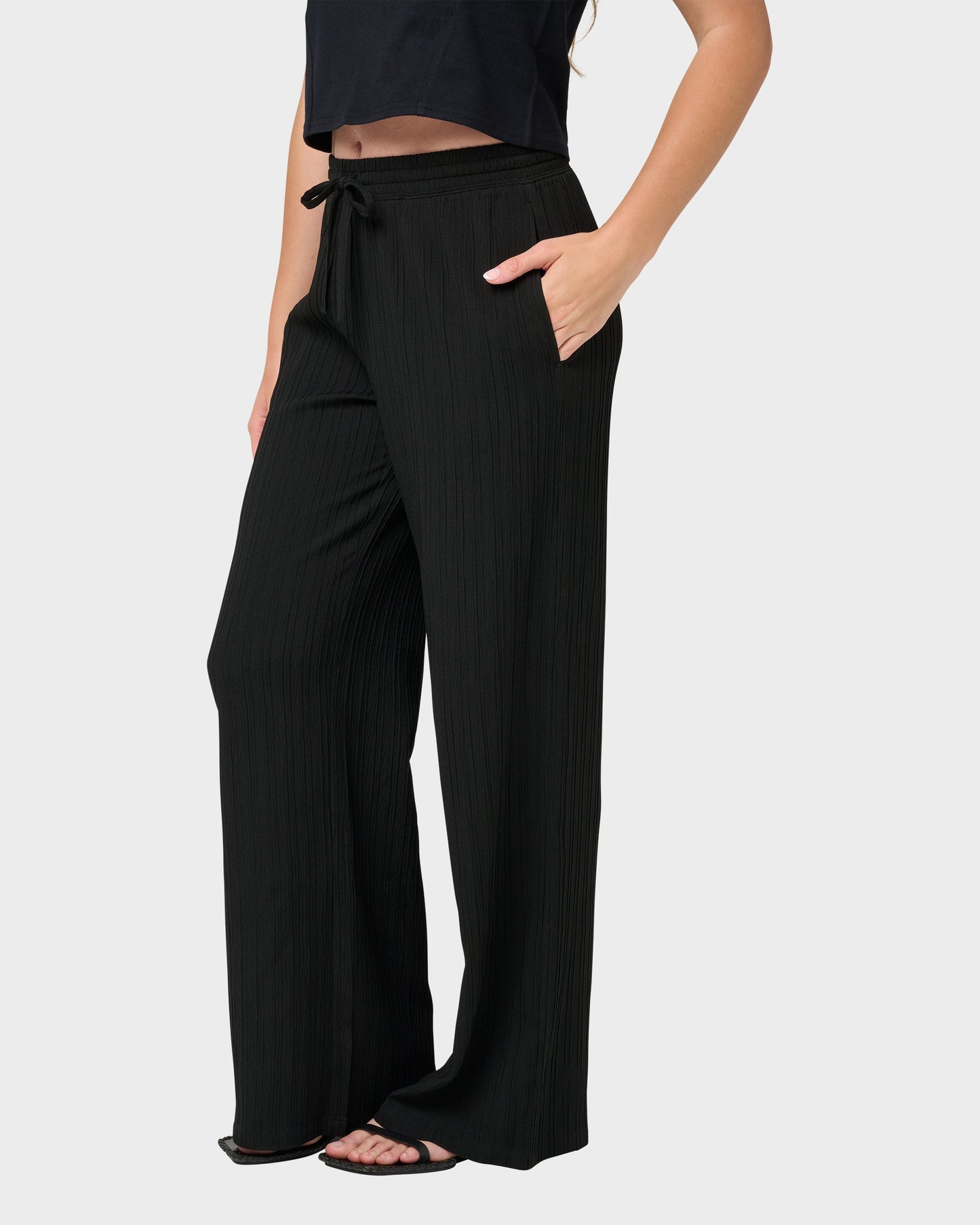 Oceanview Textured Solid Pant W/ Drawstring